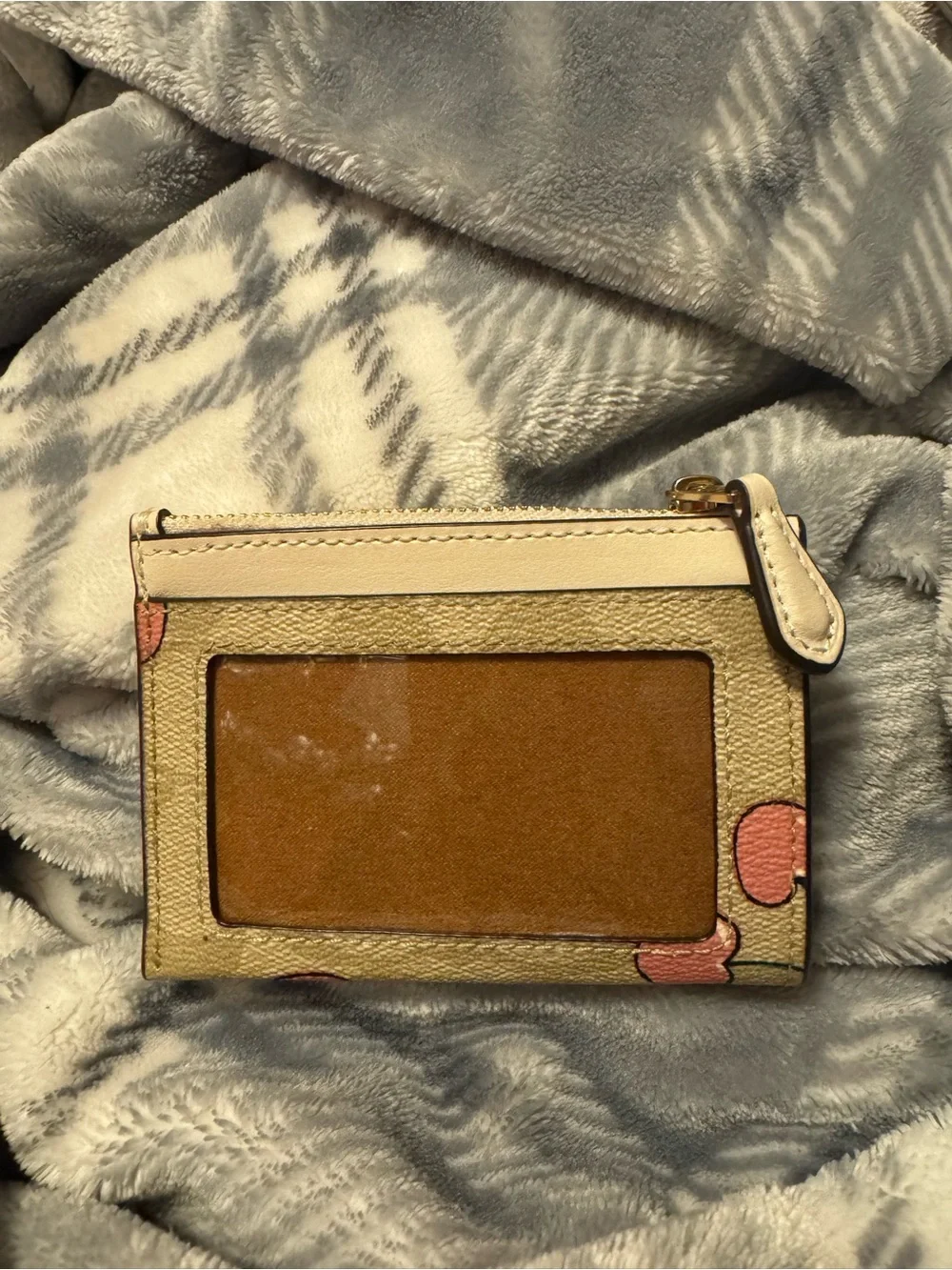 Coach compact card